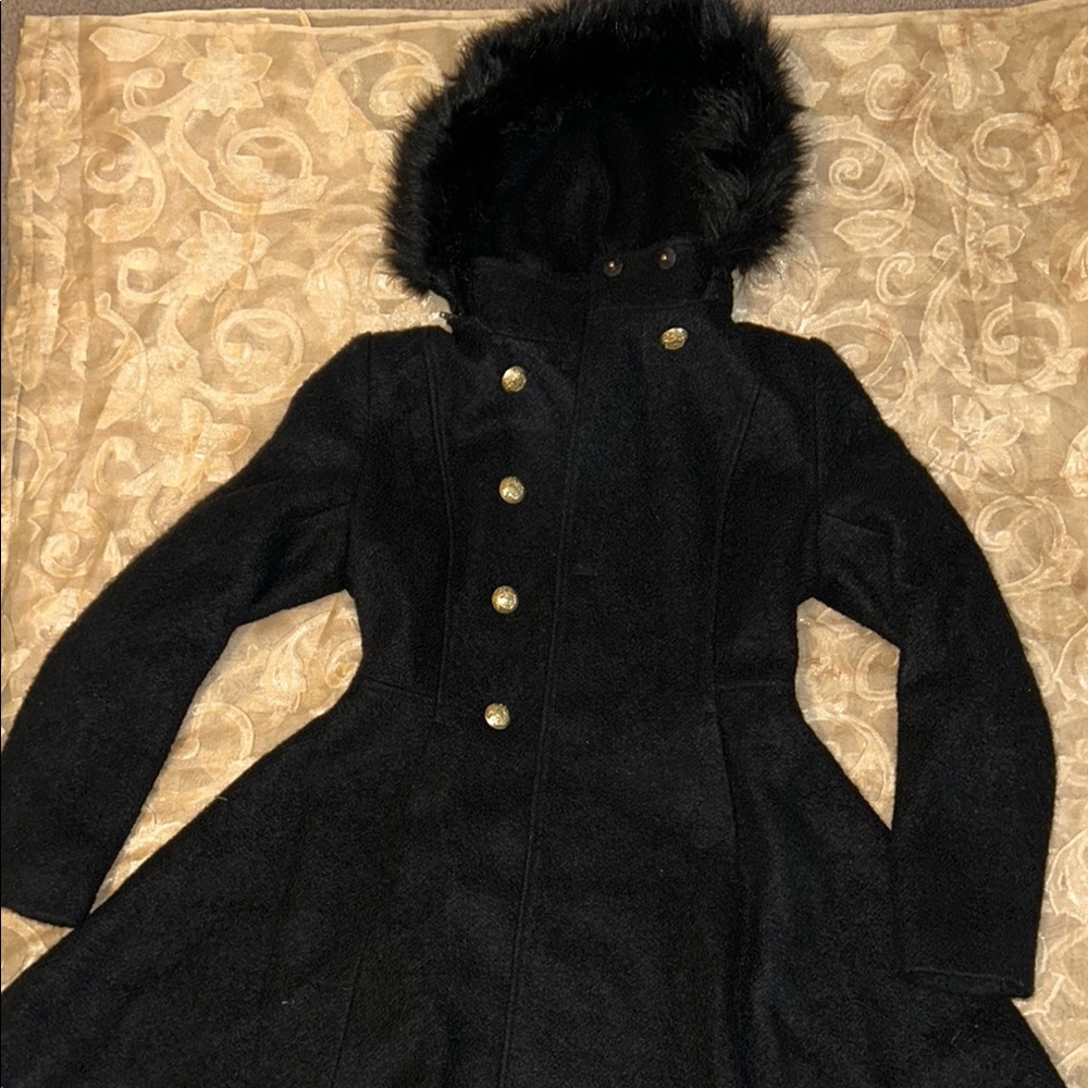 Liz Claiborne Black Trench Coat Timeless Elegance